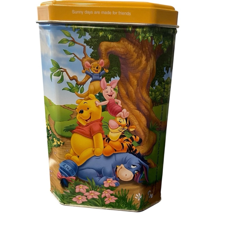 Vintage Winnie the Pooh and Friends Tin Collectors Series 6/12